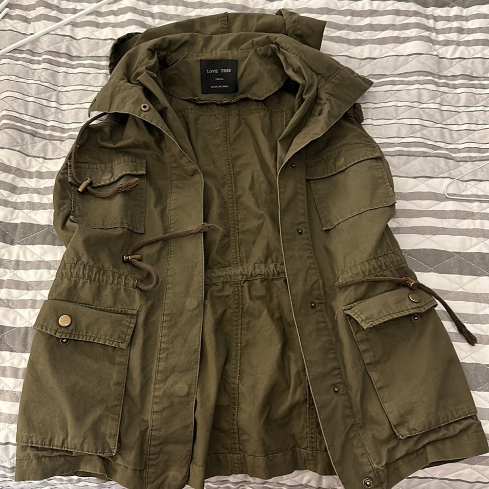 Love Tree Casual Vest - Picture 4 of 6
